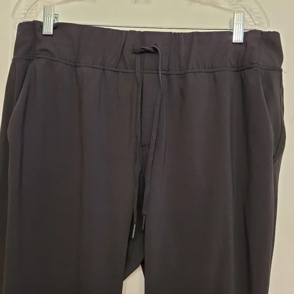 Lane Bryant LIVI Active Capri Knit Trouser Black Like New Sz 14/16 - Picture 3 of 7